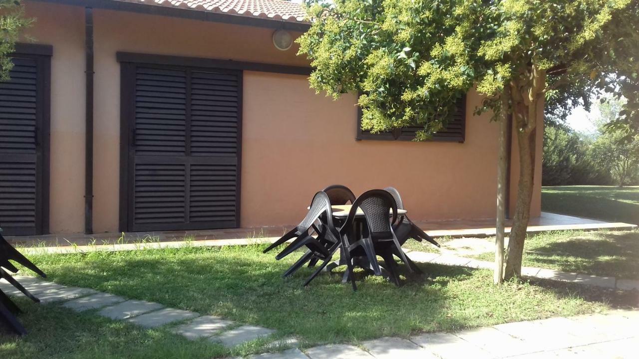 Le Tamerici Guest House Principina Terra Exterior photo