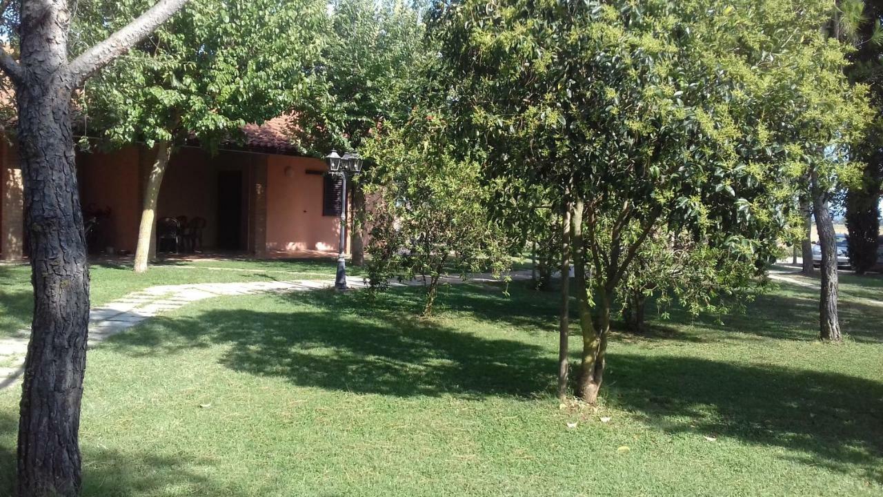 Le Tamerici Guest House Principina Terra Exterior photo