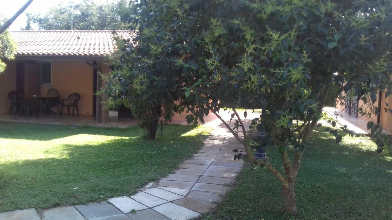 Le Tamerici Guest House Principina Terra Exterior photo